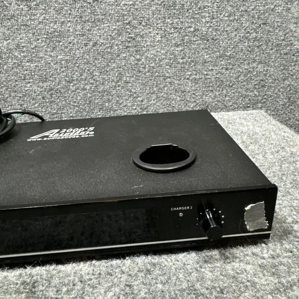AUDIO‎ 2000'S AWR 6112 PROFESSIONAL WIRELESS MICROPHONE SYSTEM